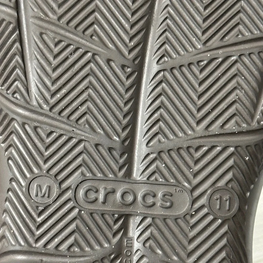 Crocs Swiftwater Mesh Wave Sandals Mens 11 Brown Water Shoes Slip On Comfort